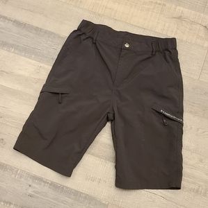 Outdoor Stay Wild Cargo Shorts